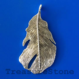 Pendant, antiqued silver-finished, 25x32mm leaf. Pkg of 2.