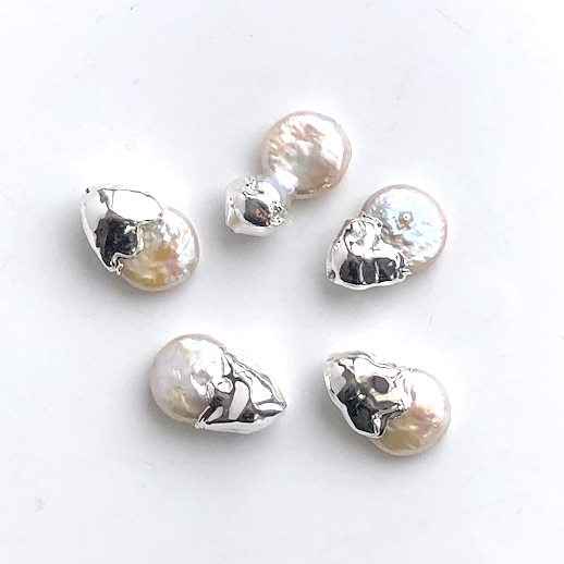 Pearl, freshwater, white, about 13x19mm coin, silver plated. ea