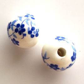 Bead, porcelain, 14mm round, blue flowers. Pkg of 4.