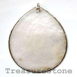 Pendant, shell, 60x69mm. Sold individually.